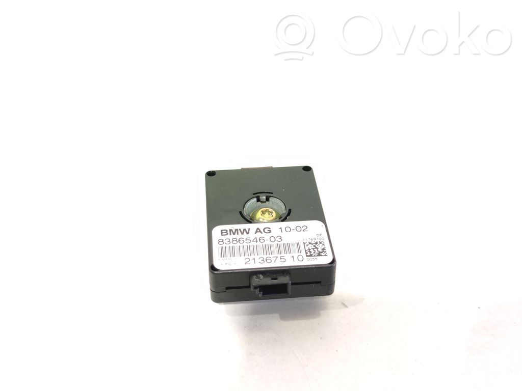 BMW 3 E46 Antenos stiprintuvas 