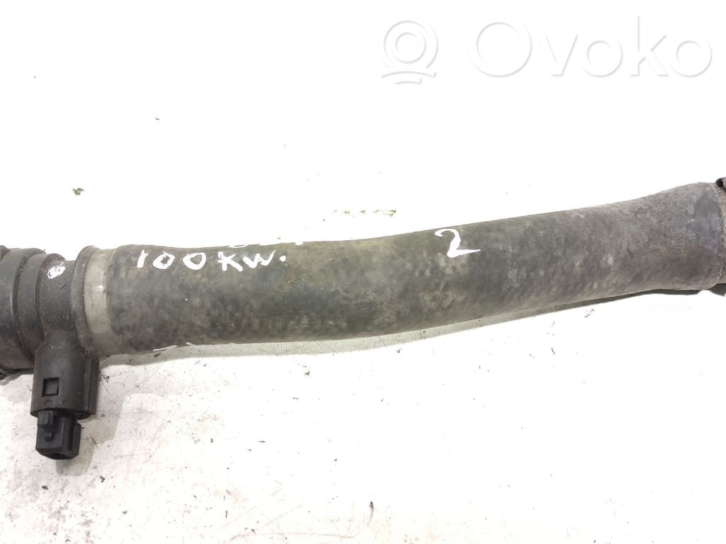 Engine coolant pipe/hose