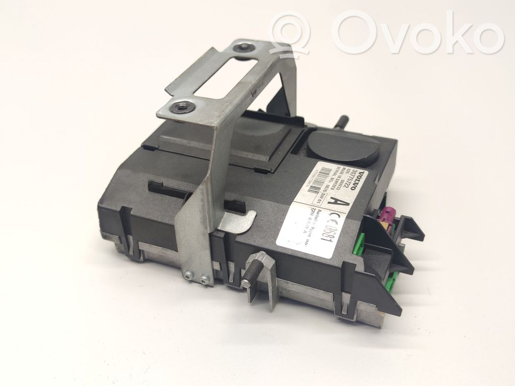 GPS navigation control unit/module   30775722,82606W33,2204359A