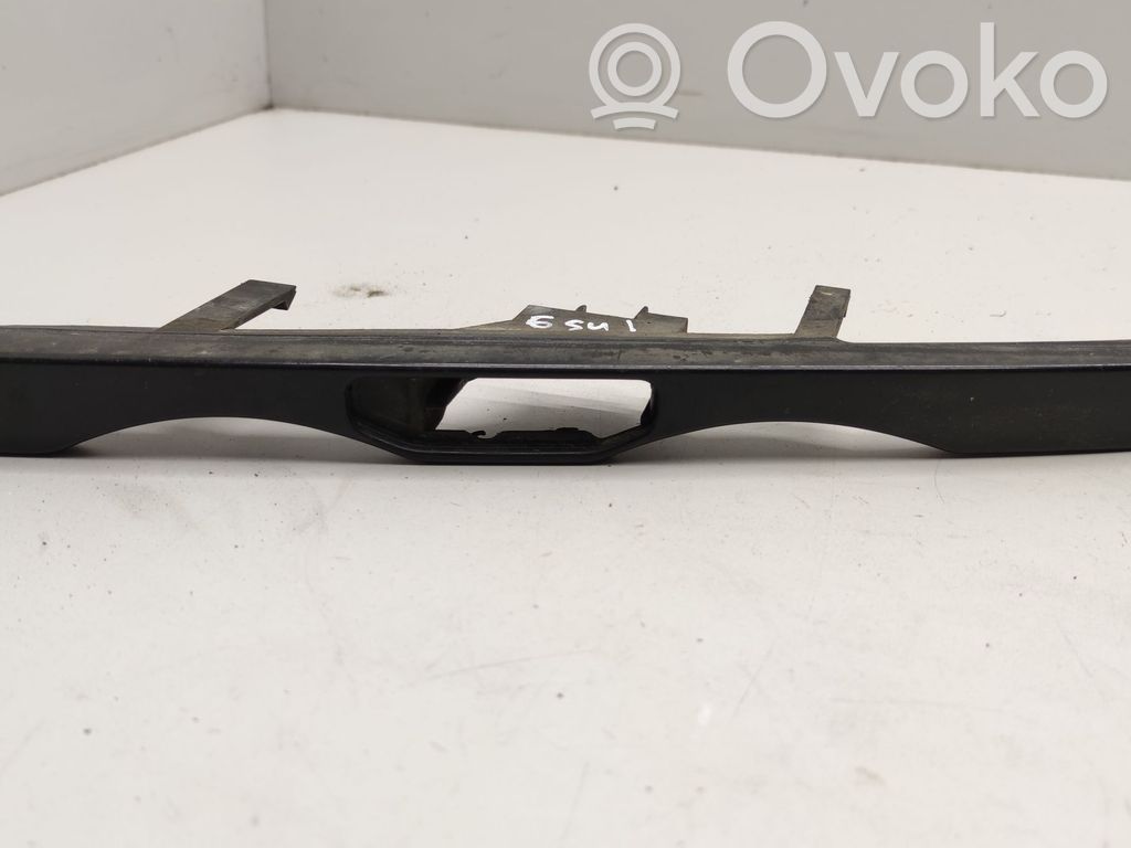 BMW 3 E46 Under headlight/headlamp trim 