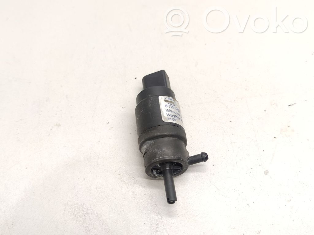 Windscreen/windshield washer pump