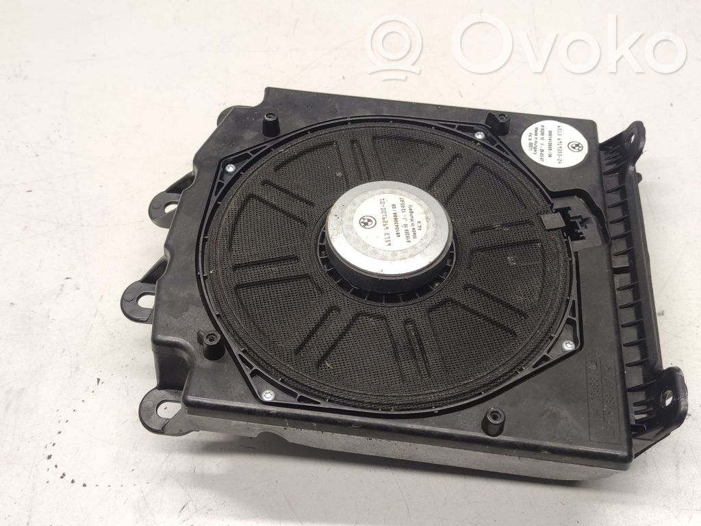 BMW 5 E60 E61 Subwoofer 
