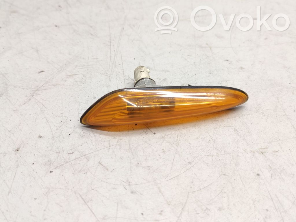 Front fender indicator light   63136911367,2720312,8382104