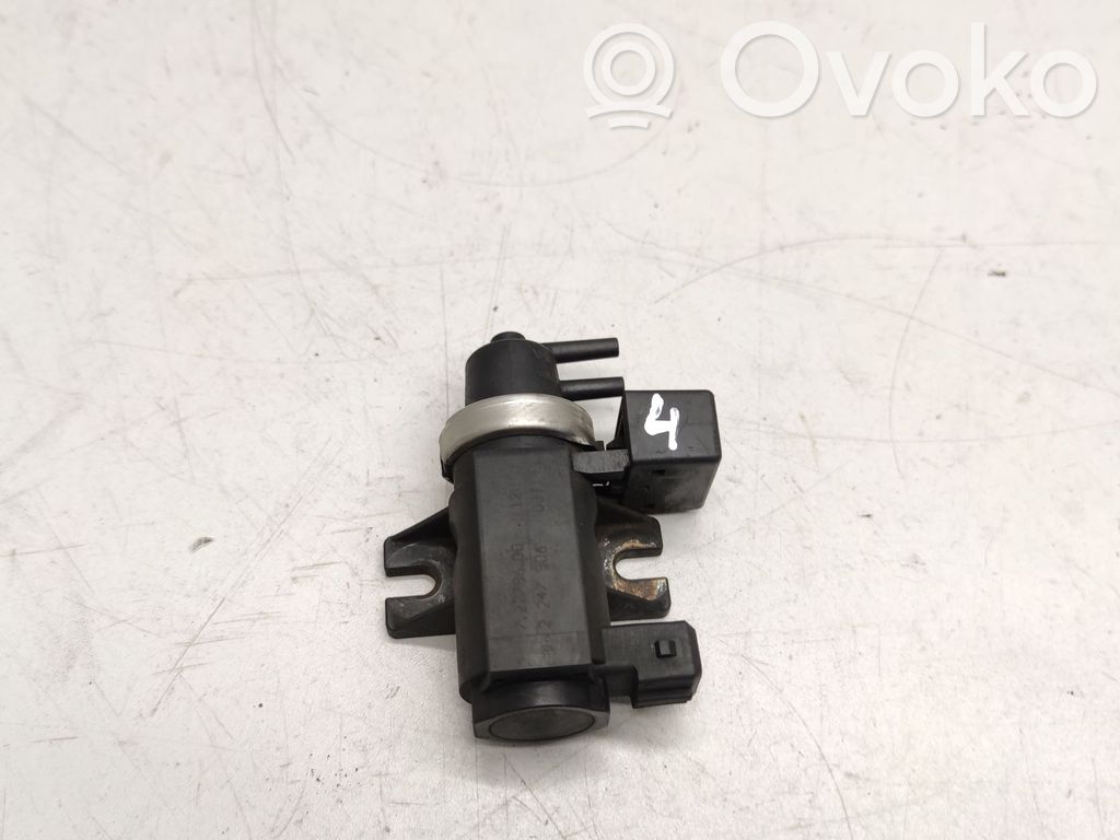 Solenoīda vārsts   72279600,2247906,03T143
