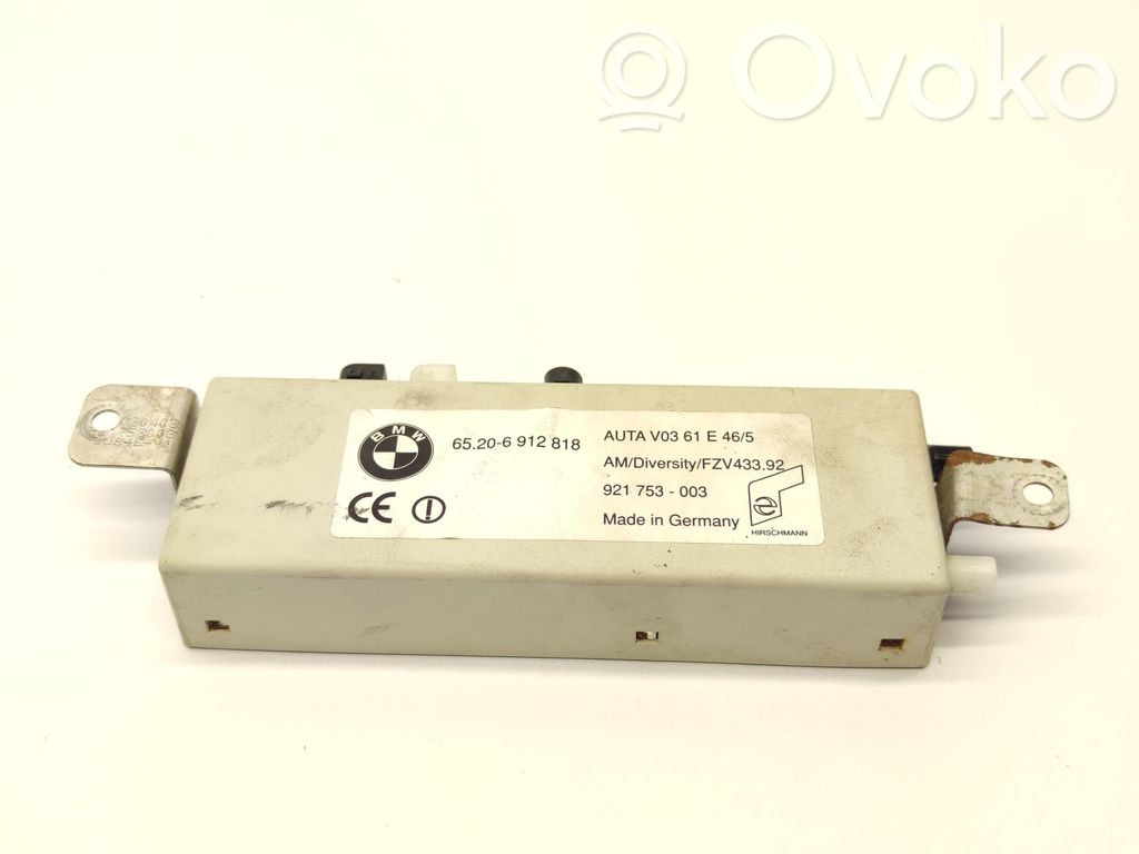 BMW 3 E46 Antenos stiprintuvas 