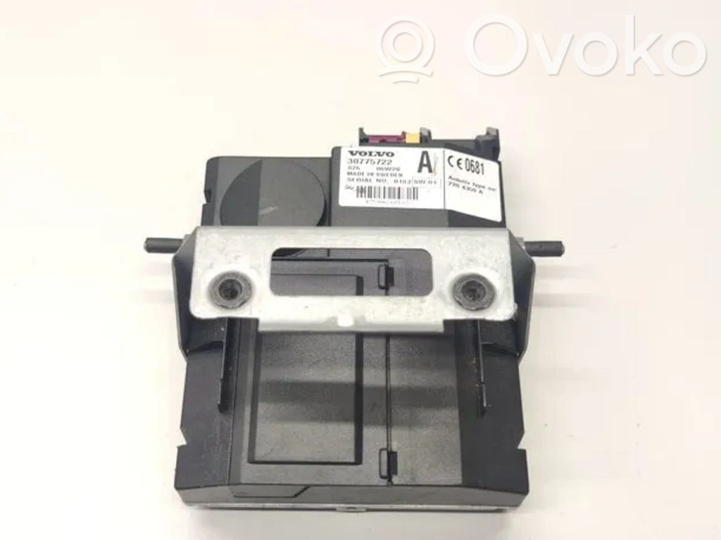Volvo XC90 GPS navigation control unit/module 