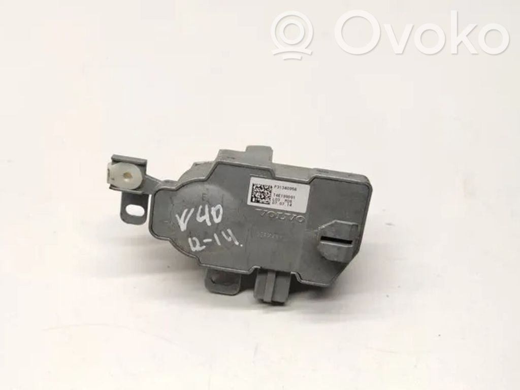 Volvo V40 Steering wheel lock 