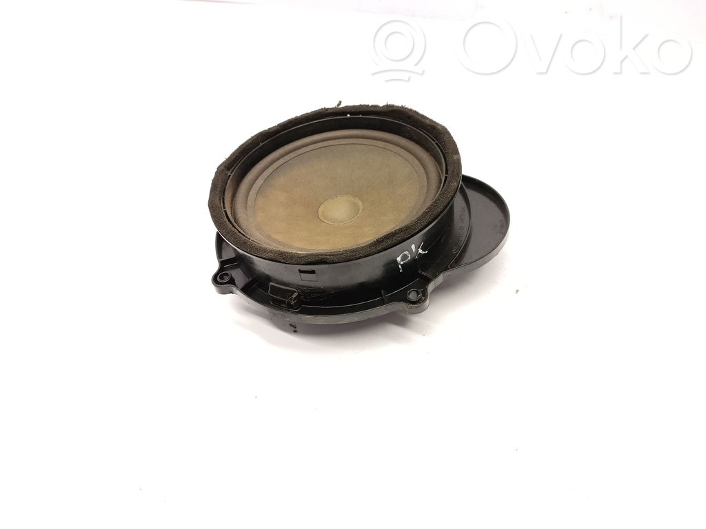 Land Rover Discovery 3 - LR3 Front door speaker 