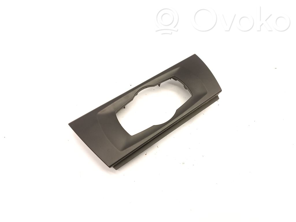 BMW 3 E90 E91 Panel trim 