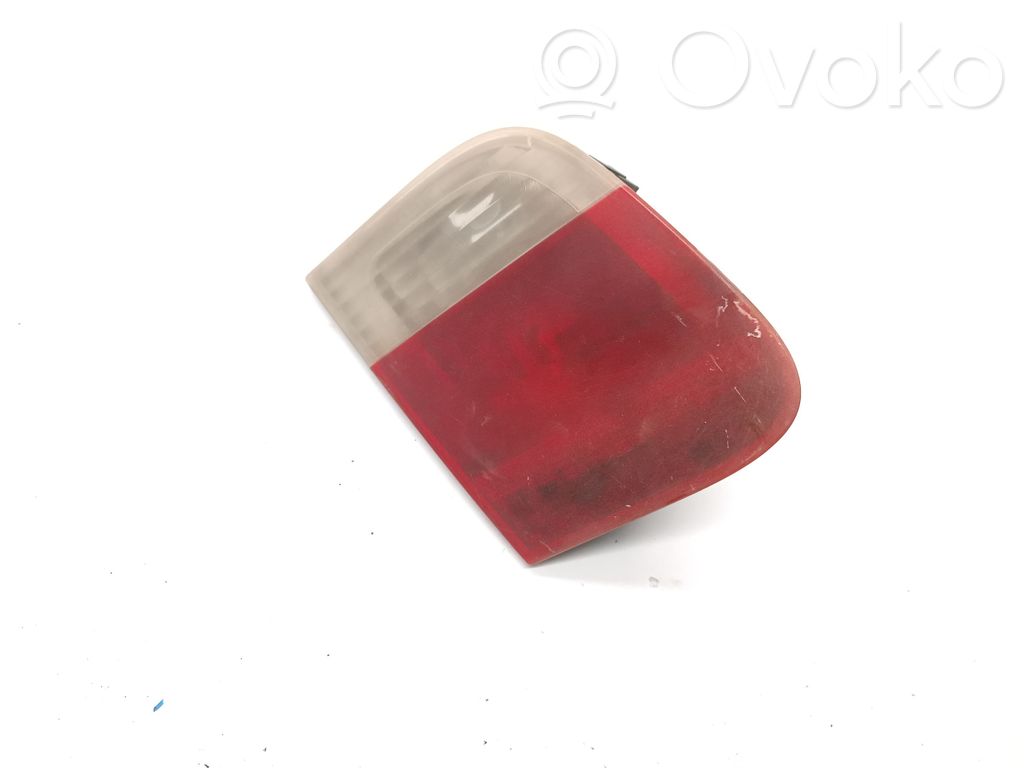 Tailgate rear/tail lights   6910537,388513,6907937