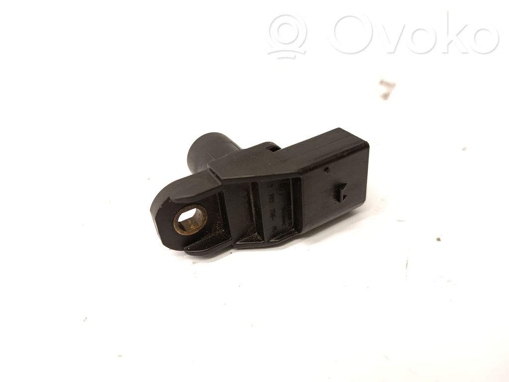 BMW 5 E60 E61 Camshaft speed sensor 
