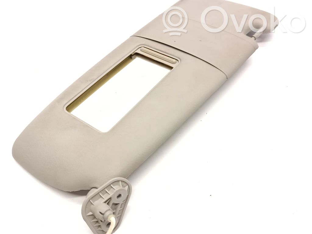 Sun visor