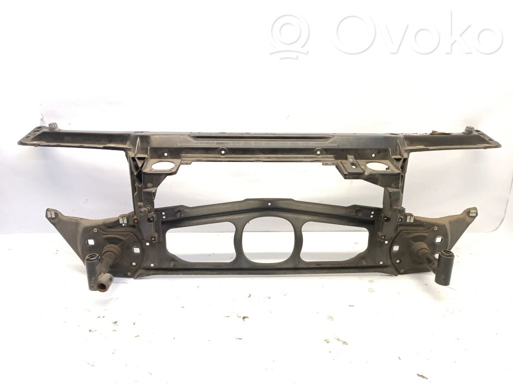 BMW 3 E46 Radiatorių panelė 