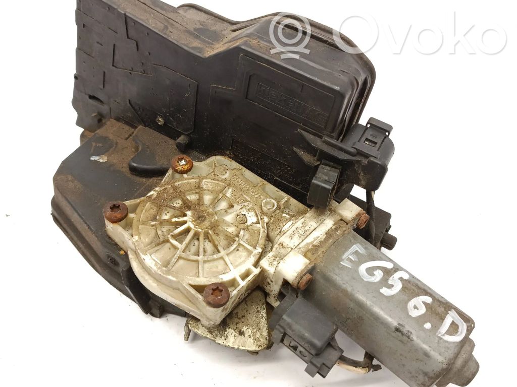 BMW 7 E65 E66 Takaoven lukko 