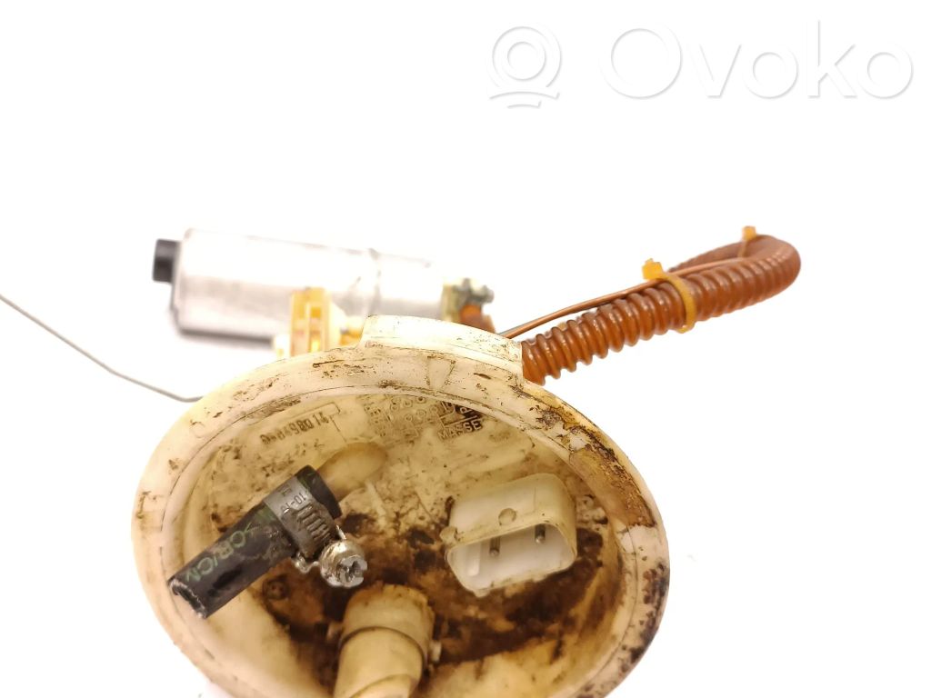 BMW 5 E39 Bomba interna de combustible 