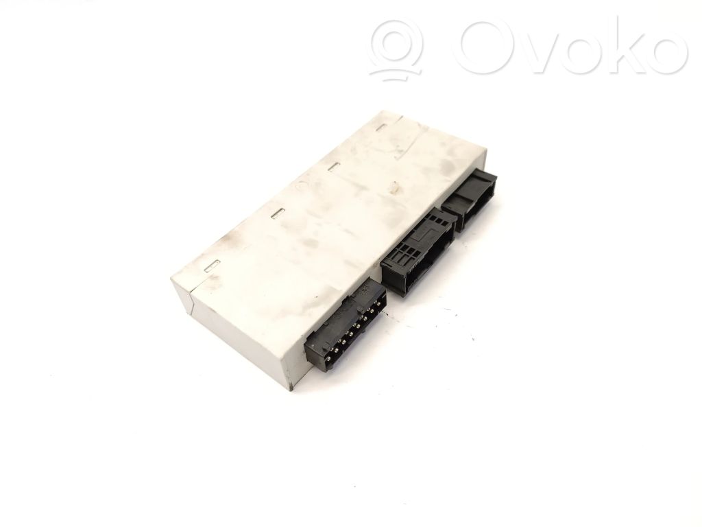 BMW 3 E46 Komforto modulis 