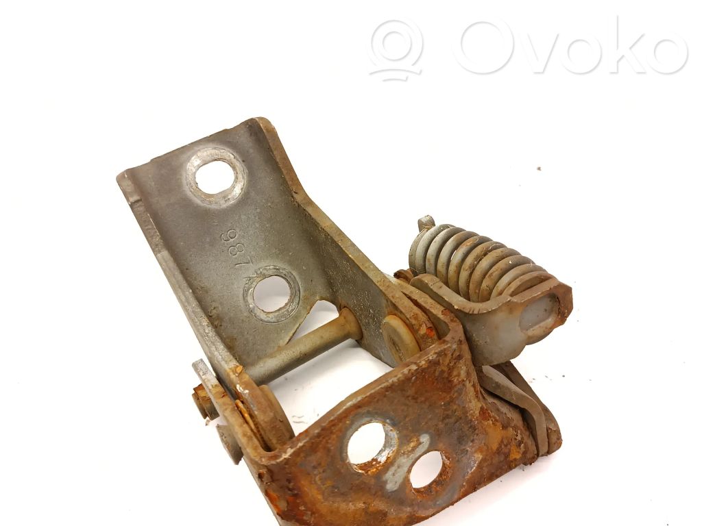 Cadillac DeVille Front door lower hinge 
