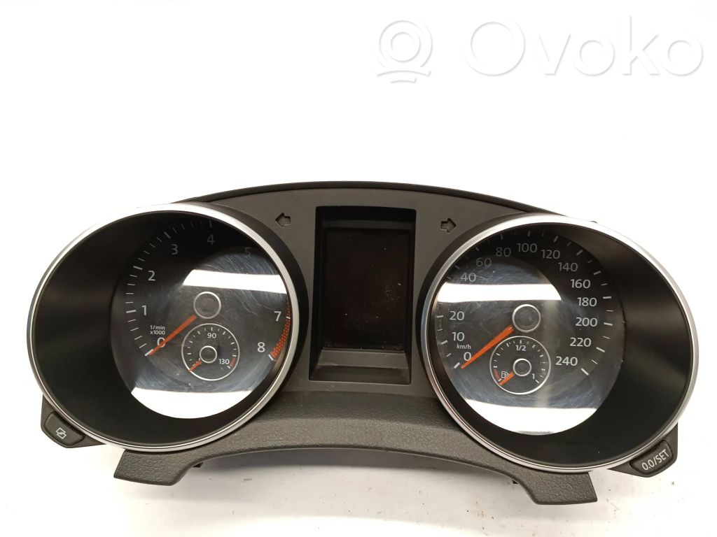 Volkswagen Golf VI Licznik / Prędkościomierz 