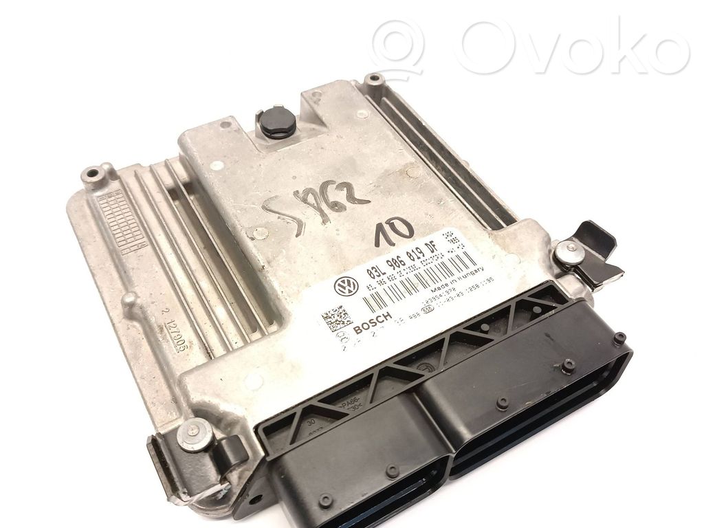 Seat Exeo (3R) Engine control unit/module 