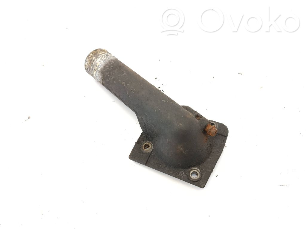 BMW 3 E30 Variklio aušinimo vamzdelis (-ai)/ žarna (-os) 