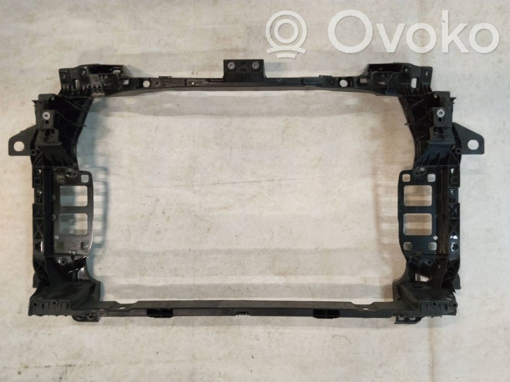 Audi Q7 4M Radiatoru paneļa turētājs (televizora) 