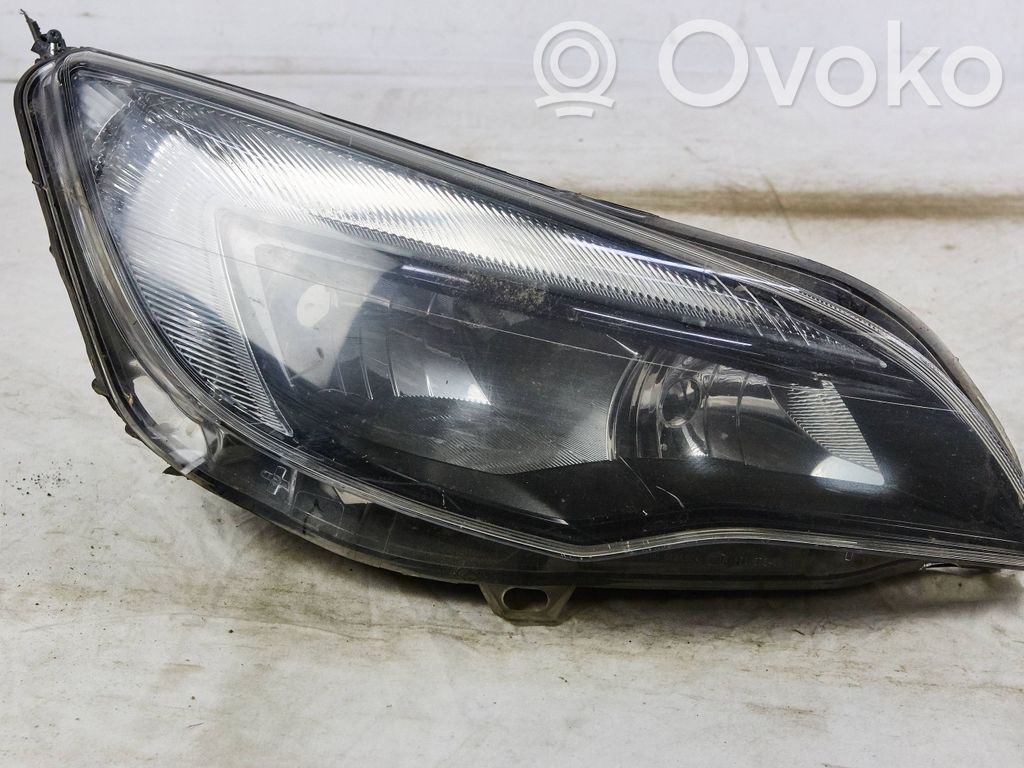 Opel Astra J Faro/fanale 