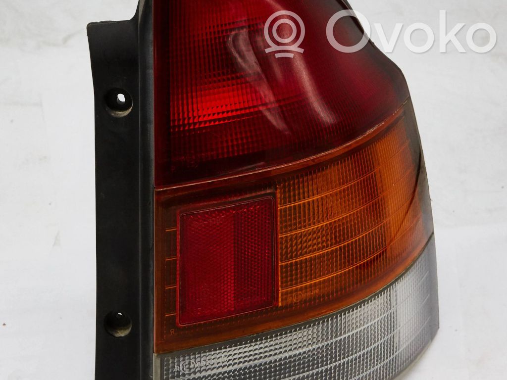 Mazda 323 Takavalot 