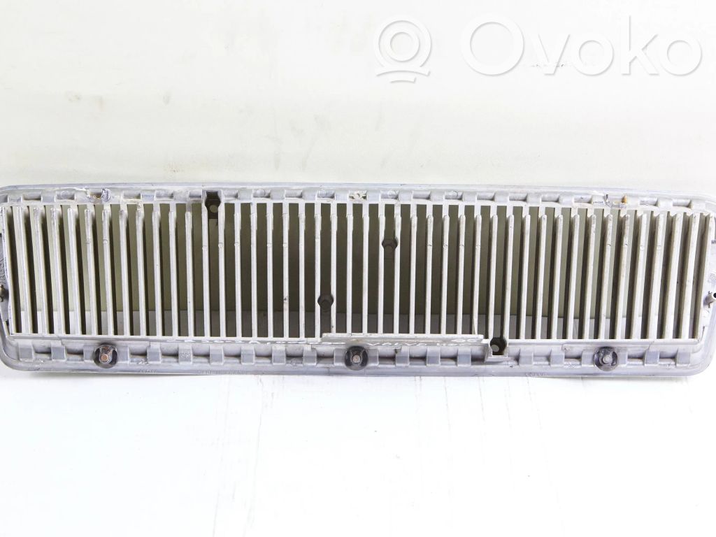 Volvo 440 Front grill 