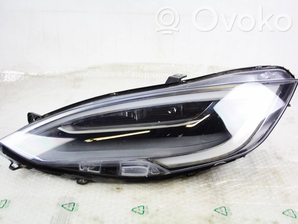 Tesla Model S Headlight/headlamp 