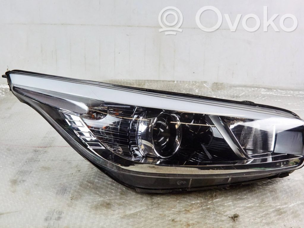 Headlight/headlamp   92102A2010