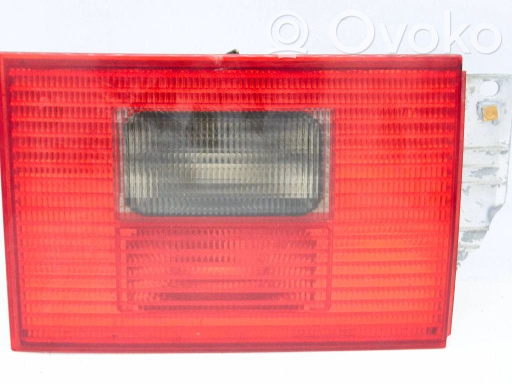 Volkswagen Sharan Lampy tylnej klapy bagażnika 