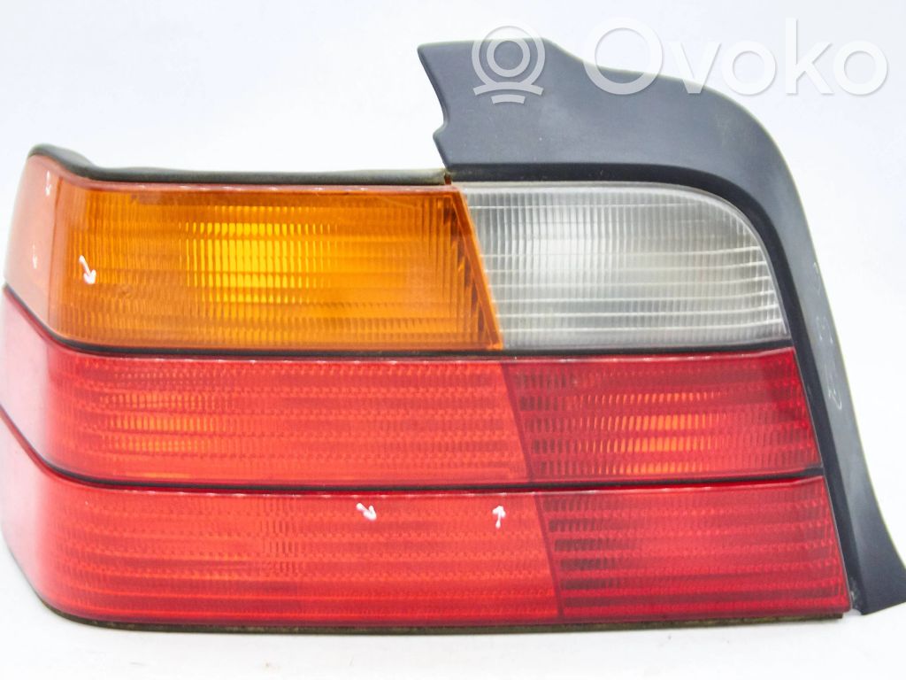 Rear/tail lights   63259,1387045