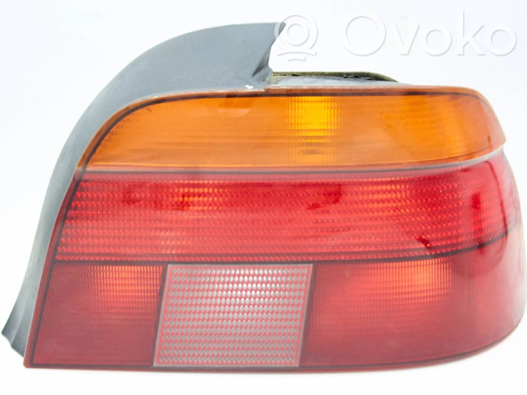 Rear/tail lights   8358032,2VP007240