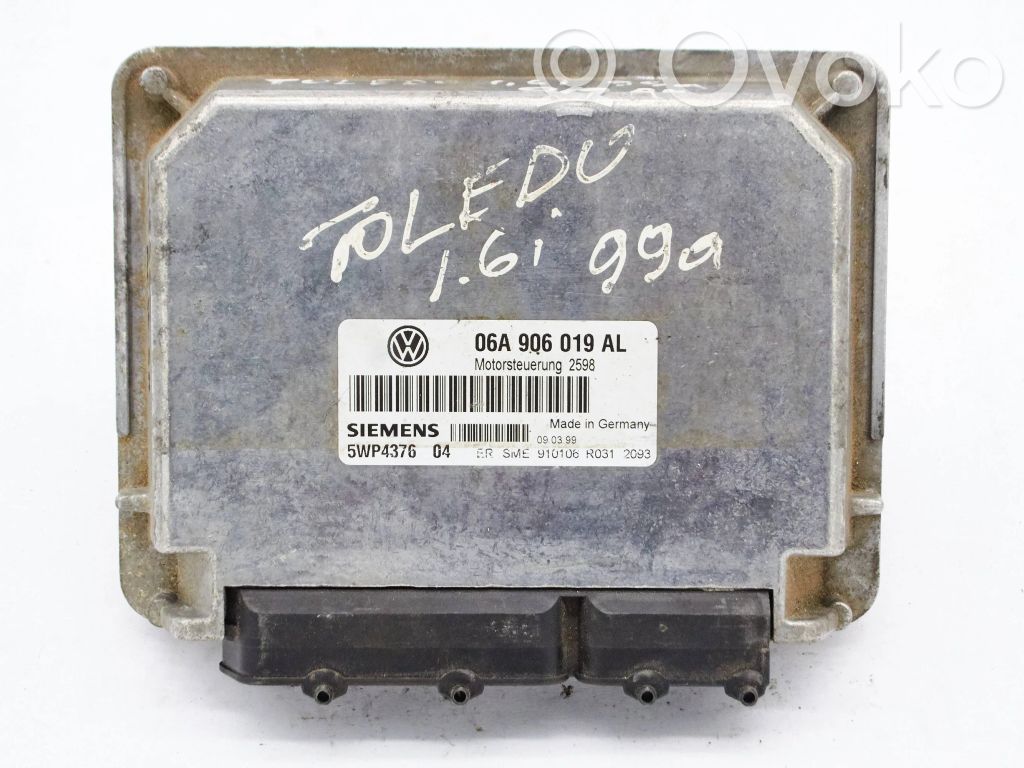 Seat Leon (1M) Engine control unit/module 