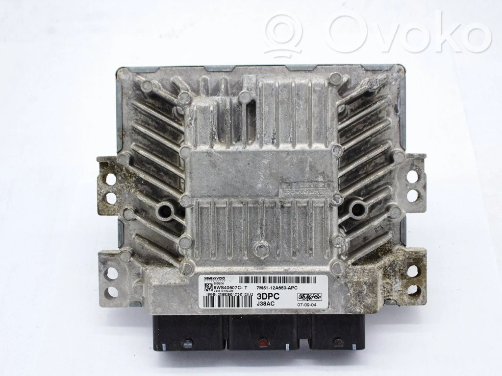 Ford Focus Engine control unit/module 
