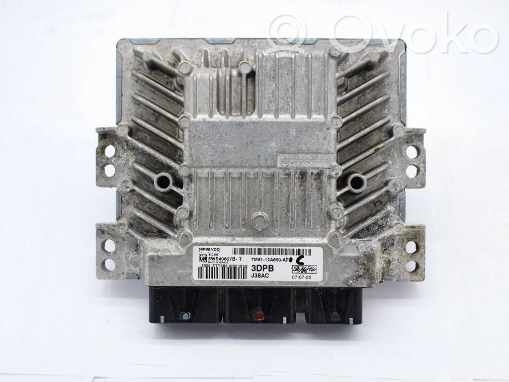 Ford Focus Engine control unit/module 