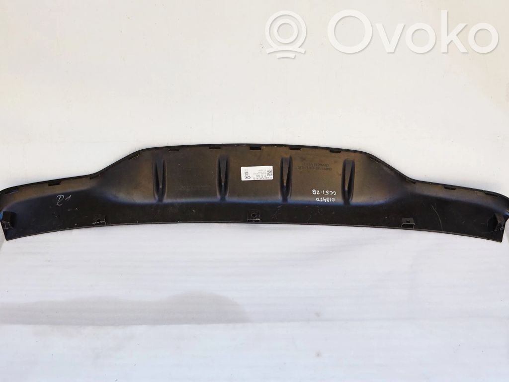 KIA Xceed Moldura inferior del parachoques trasero 