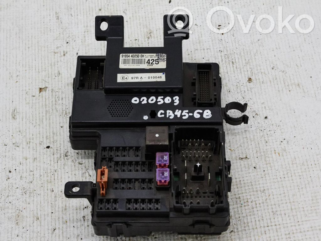KIA Carnival Módulo de fusible 