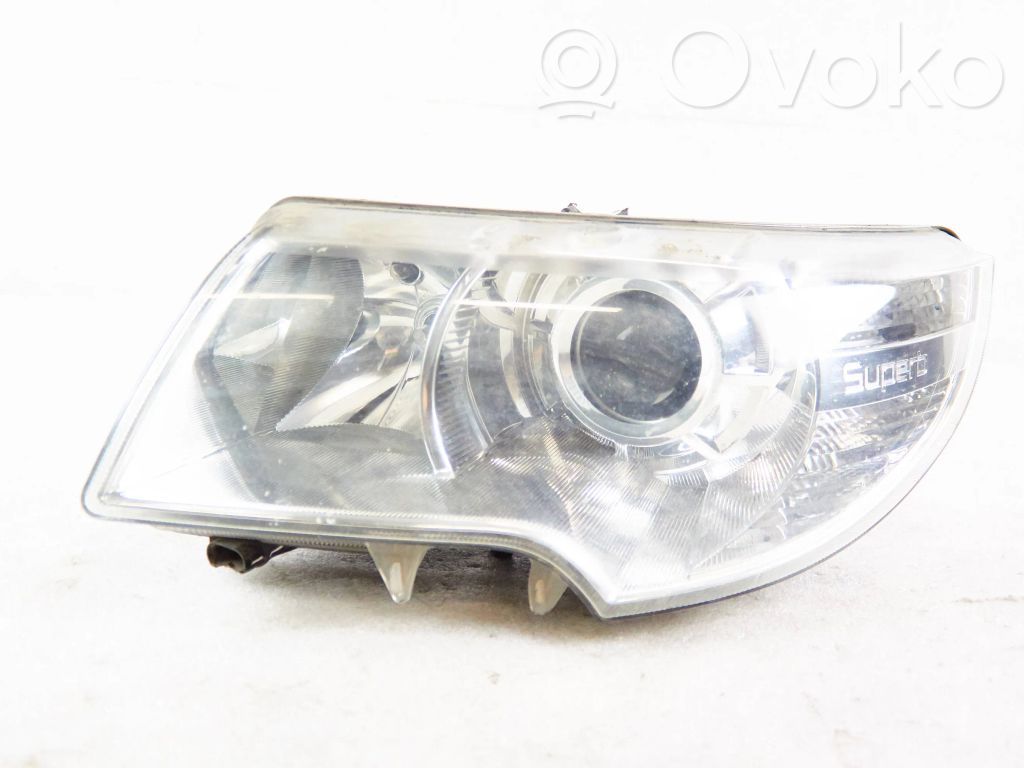 Skoda Superb B6 (3T) Phare frontale 