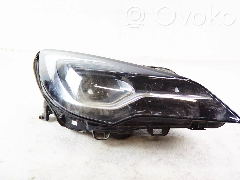 Opel Astra K Scheinwerfer 