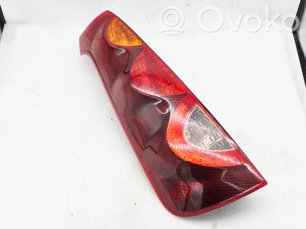 Nissan Note (E11) Rear/tail lights 