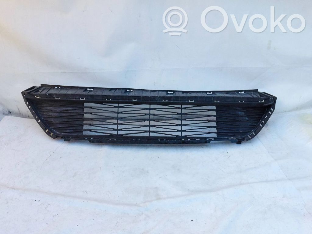 KIA Ceed Front bumper lower grill 