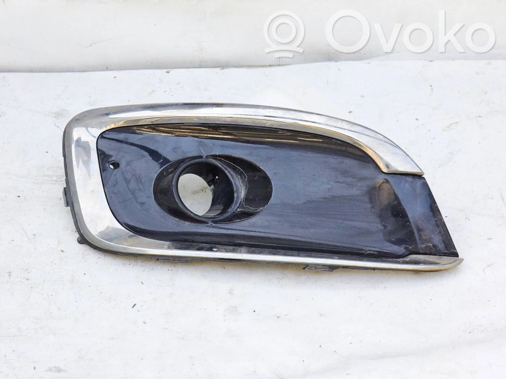 KIA Ceed Etusumuvalon ritilä 