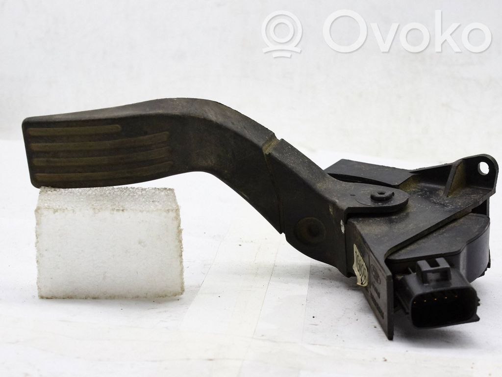 Accelerator throttle pedal   98AB9F836AE,XR8F9F832BD