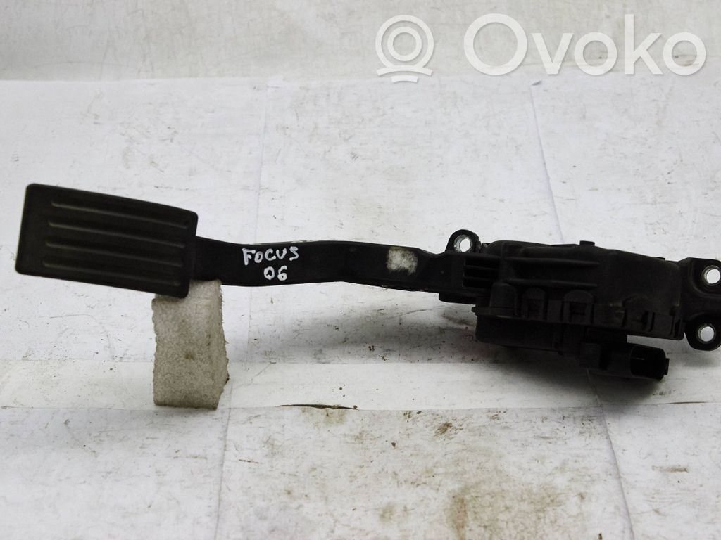 Ford C-MAX I Accelerator throttle pedal 