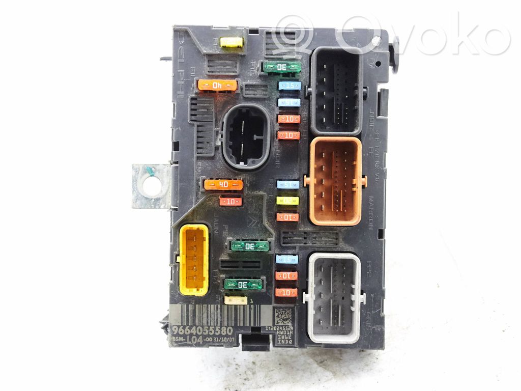 Peugeot 307 Fuse module 