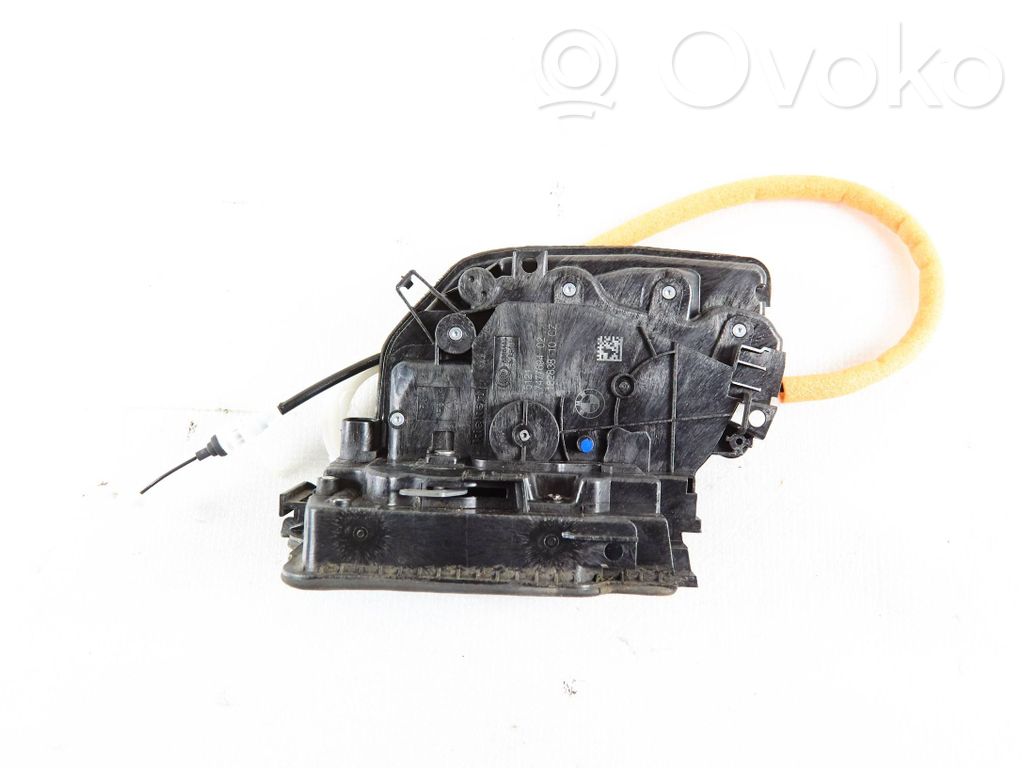 BMW 5 G30 G31 G38 Zamek drzwi przednich 