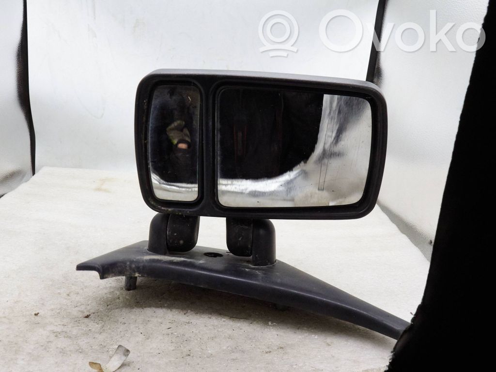 Manual wing mirror   E2017006