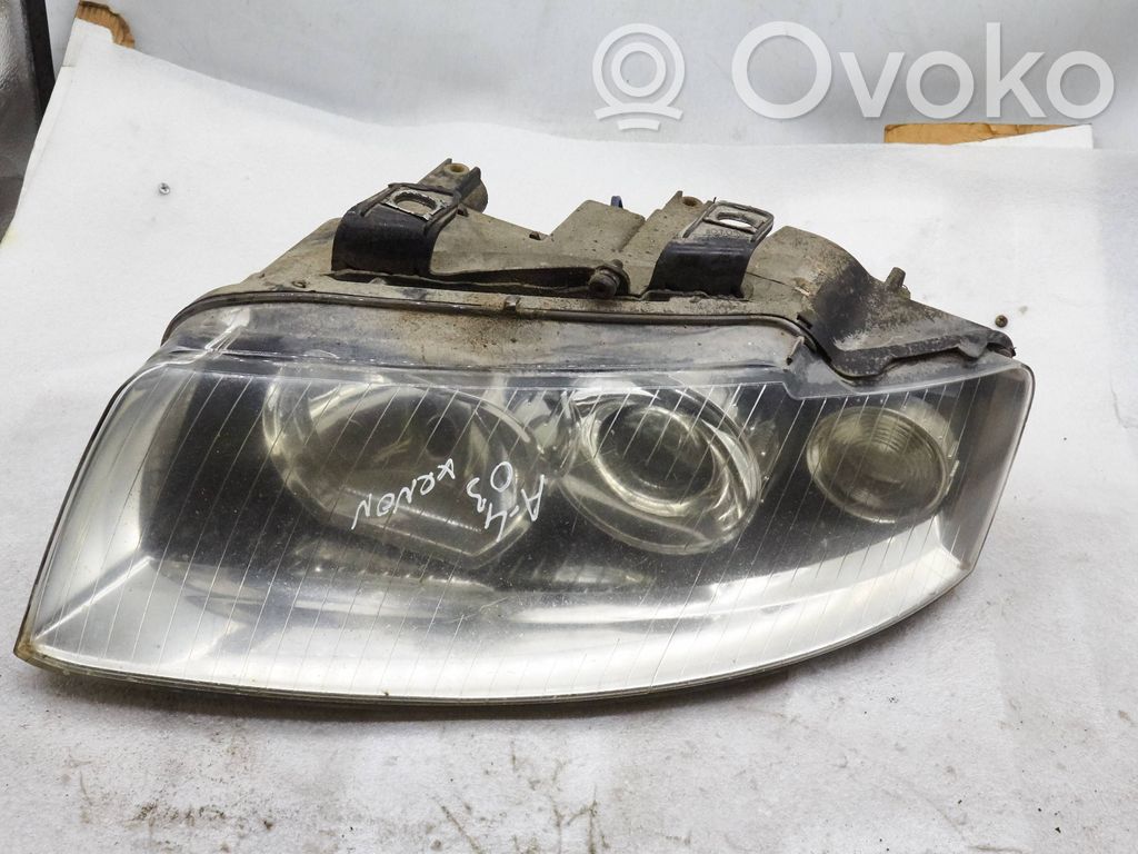 Audi A4 S4 B6 8E 8H Phare frontale 