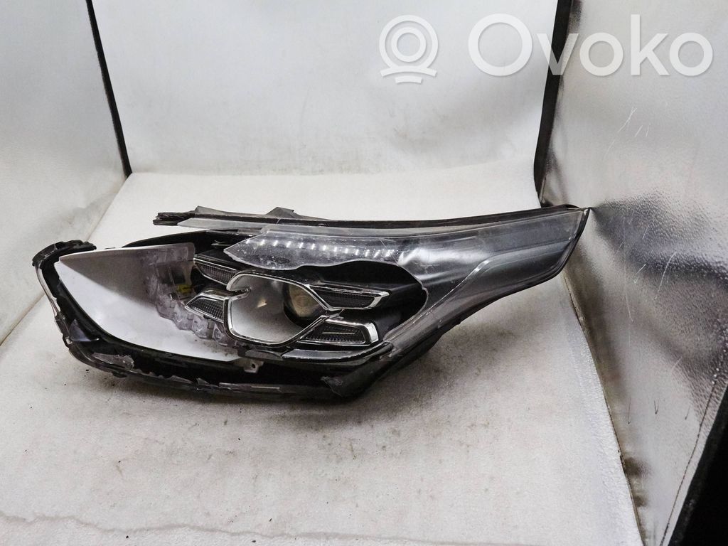 KIA Ceed Headlight/headlamp 